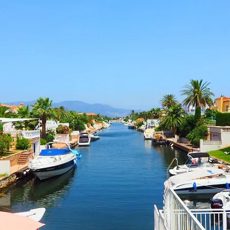 Noguera By Interhome بيت للعطل
